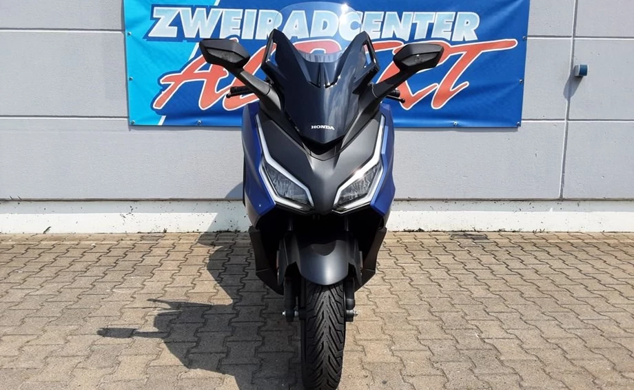 Offer Honda Forza 125 Bild 4: Offer Honda Forza 125