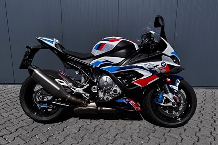 BMW M 1000 RR