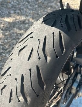 Gebrauchtmotorrad KTM 690 SMC R - Bild 5