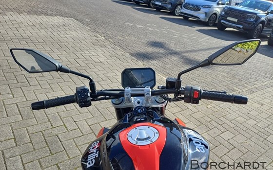 Neufahrzeug Aprilia Tuono 457 - Bild 11