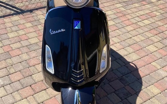 Gebrauchtmotorrad Vespa Primavera 50 4T - Bild 2 Gebrauchtmotorrad Vespa Primavera 50 4T - Bild 2