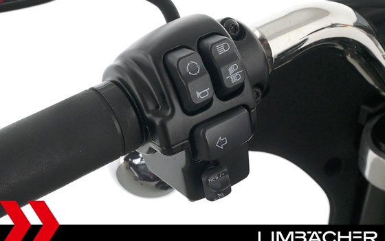 Gebrauchtmotorrad Harley-Davidson Softail Sport Glide FLSB - Bild 21