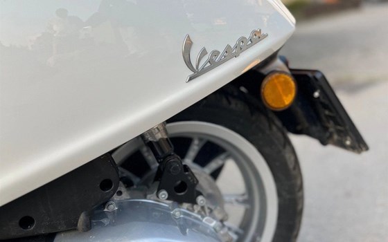 Gebrauchtmotorrad Vespa Primavera 125 - Bild 9 Gebrauchtmotorrad Vespa Primavera 125 - Bild 9