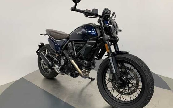 Gebrauchtmotorrad Ducati Scrambler Nightshift - Bild 4