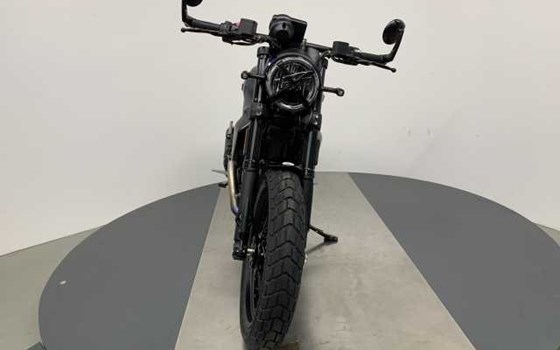 Gebrauchtmotorrad Ducati Scrambler Nightshift - Bild 5