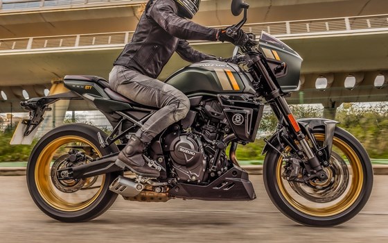 Neufahrzeug Suzuki GSX-8TT - Bild 3