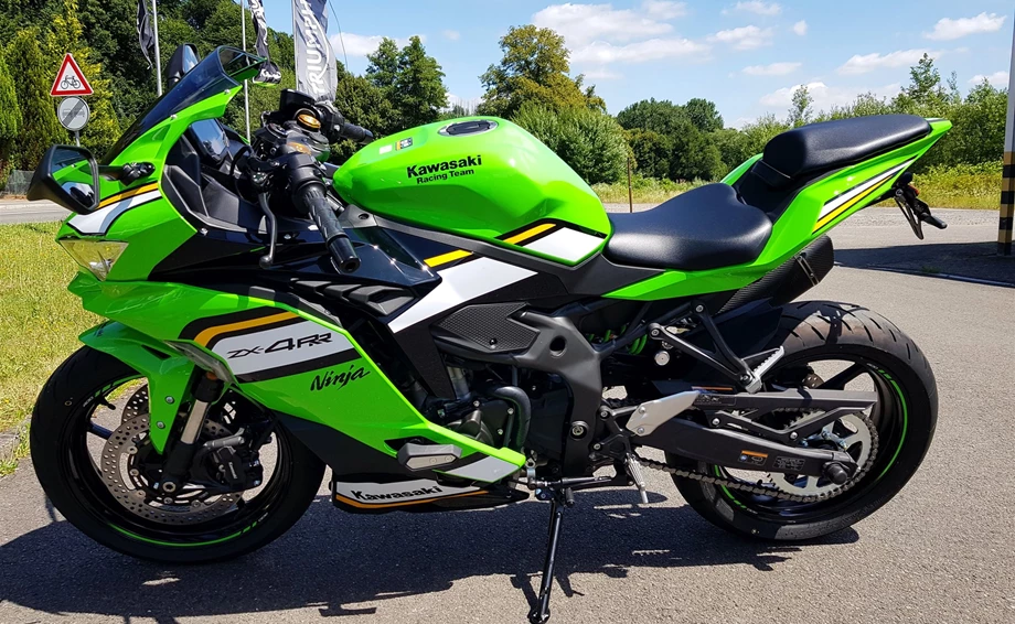 Angebot Kawasaki Ninja ZX-4RR Bild 2: Angebot Kawasaki Ninja ZX-4RR