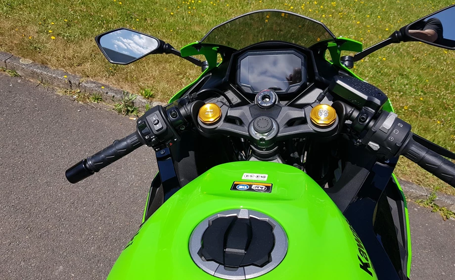 Angebot Kawasaki Ninja ZX-4RR Bild 3: Angebot Kawasaki Ninja ZX-4RR