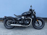 Neumotorrad Triumph Bonneville Bobber jetzt Sofort verfügbar - Kundenvorteil*