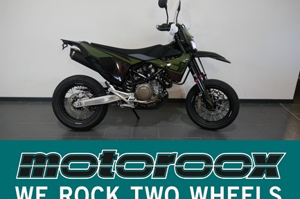 Husqvarna 701 Supermoto