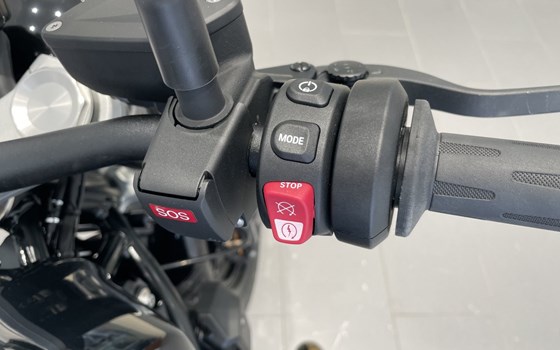 Neufahrzeug BMW R 12 - Bild 7 Neufahrzeug BMW R 12 - Bild 7