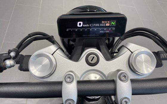 Neufahrzeug BMW R 12 - Bild 8 Neufahrzeug BMW R 12 - Bild 8