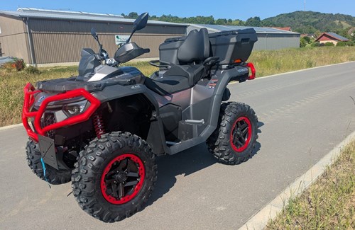 Neumotorrad CFMOTO CFORCE 1000 Touring