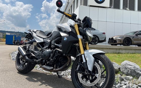 Motorrad Occasion BMW F 900 R - Bild 2