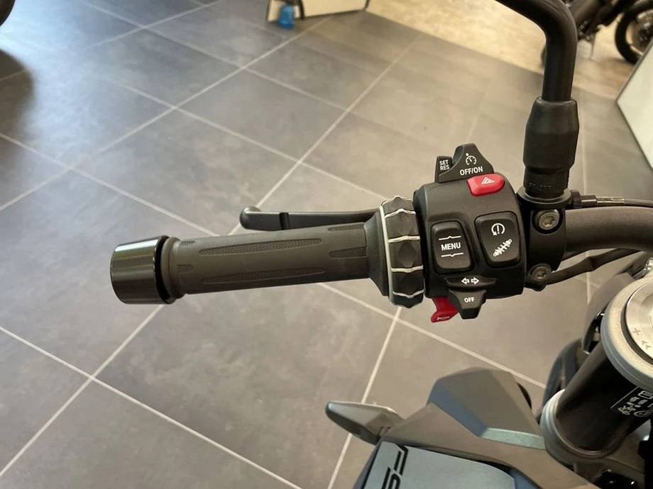 Angebot BMW F 900 R Bild 7: Angebot BMW F 900 R