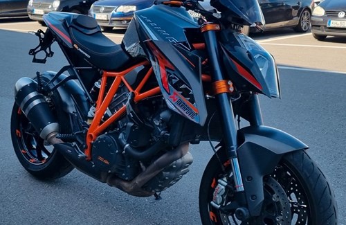 Gebrauchtmotorrad KTM 1290 Super Duke R