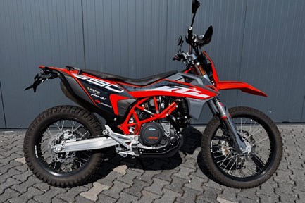 KTM 690 Enduro R