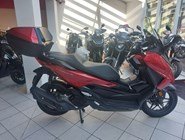 Honda Forza 125