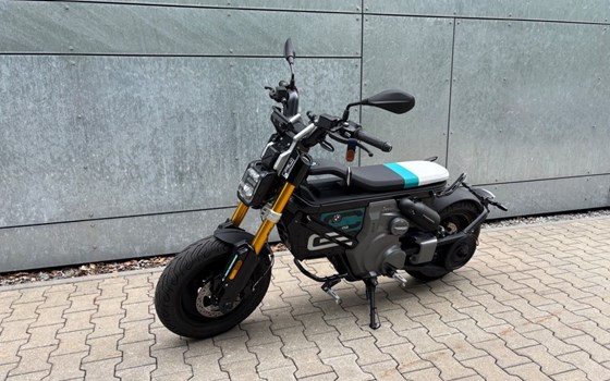 Gebrauchtmotorrad BMW CE 02 11kW - Bild 3