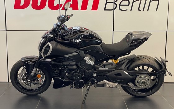 Gebrauchtmotorrad Ducati Diavel V4 - Bild 4