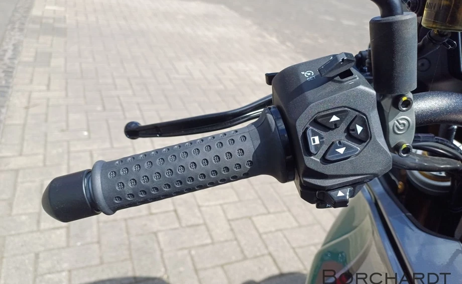 Angebot Moto Guzzi V100 Mandello S Bild 12: Angebot Moto Guzzi V100 Mandello S