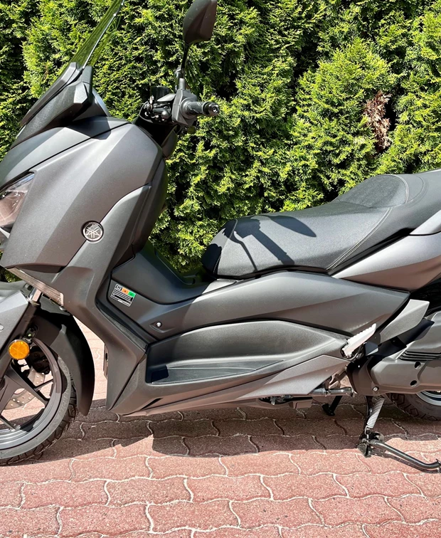 Yamaha XMAX 125