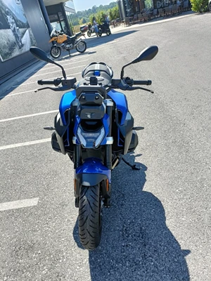 BMW R 1300 R (Racing-blue met.) - Bild 6