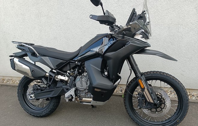 CFMOTO 800MT-X