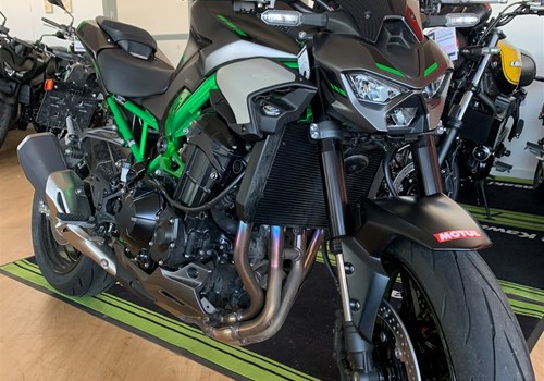 Kawasaki Z900