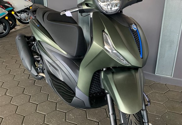 Piaggio Beverly 310