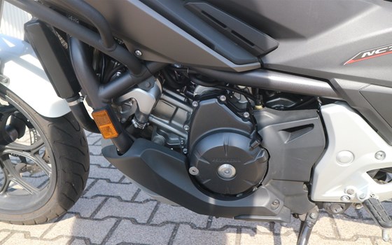 Gebrauchtmotorrad Honda NC750X DCT - Bild 8