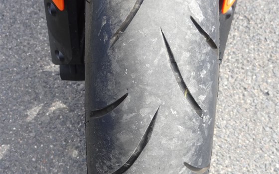 Gebrauchtmotorrad KTM 790 Duke L - Bild 10
