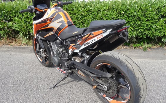 Gebrauchtmotorrad KTM 790 Duke L - Bild 6