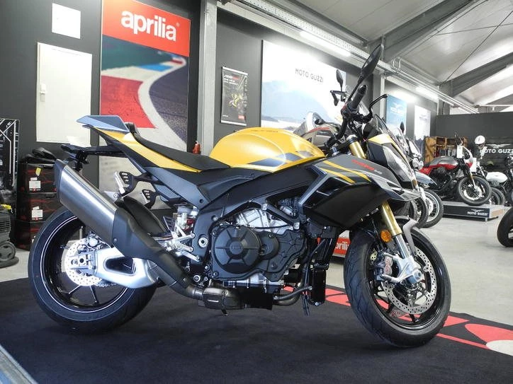 Angebot Aprilia Tuono V4 1100 Bild 3: Angebot Aprilia Tuono V4 1100
