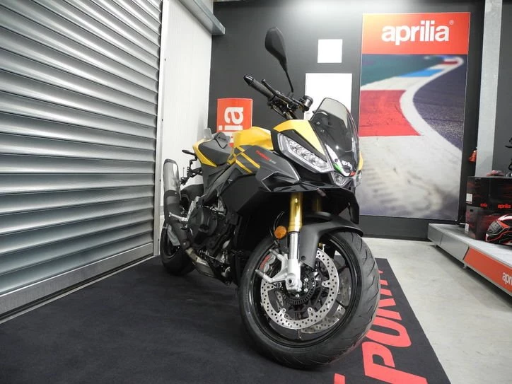 Angebot Aprilia Tuono V4 1100 Bild 5: Angebot Aprilia Tuono V4 1100