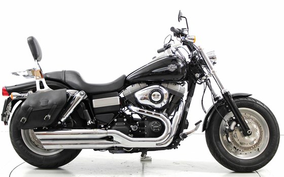 Motorrad Occasion Harley-Davidson Dyna Street Bob Special - Bild 4