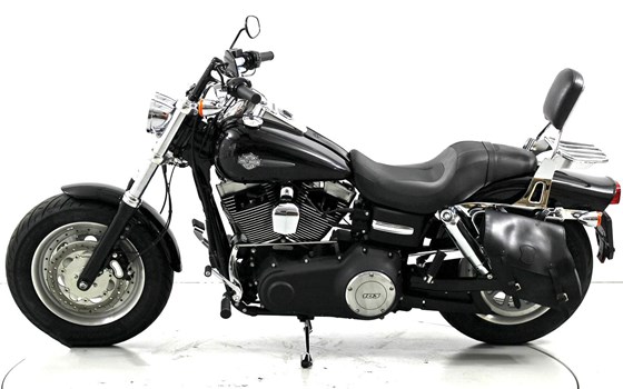 Motorrad Occasion Harley-Davidson Dyna Street Bob Special - Bild 5