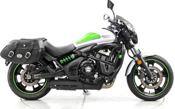 Motorrad Occasion Kawasaki Vulcan S - Bild 4