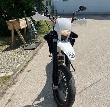 Gebrauchtmotorrad Husqvarna SM 125 - Bild 3