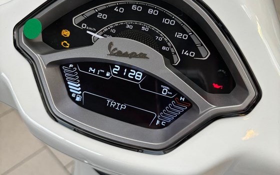 Neufahrzeug Vespa 125 Primavera - Bild 11