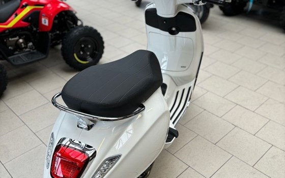 Neufahrzeug Vespa 125 Primavera - Bild 4