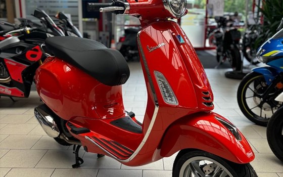 Neufahrzeug Vespa 125 Primavera - Bild 1