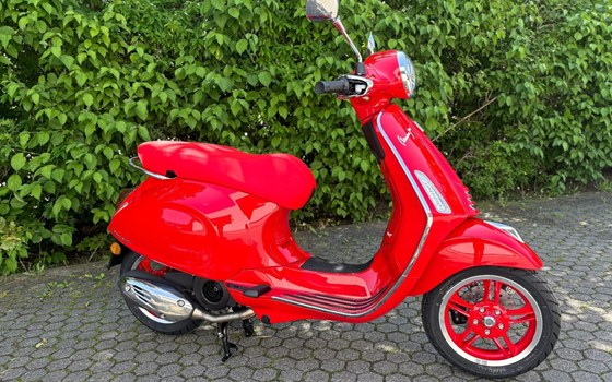 Neufahrzeug Vespa Primavera 125 RED - Bild 2