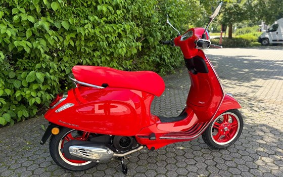 Neufahrzeug Vespa Primavera 125 RED - Bild 3
