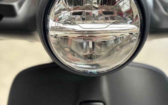 Neufahrzeug Vespa Primavera 125 S - Bild 9