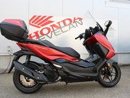 Honda Forza 125