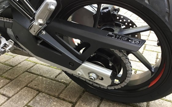 Neufahrzeug Aprilia Tuono 457 - Bild 10