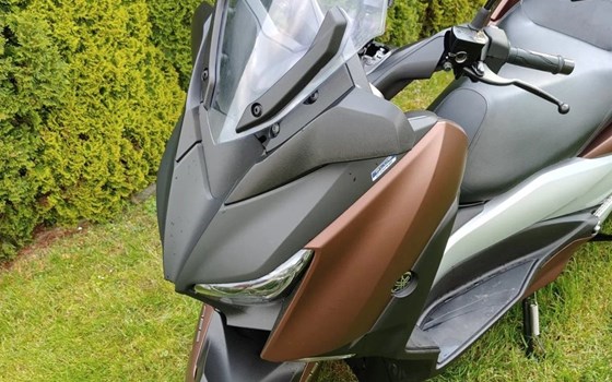 Gebrauchtmotorrad Yamaha XMAX 300 - Bild 4 Gebrauchtmotorrad Yamaha XMAX 300 - Bild 4