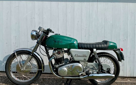 Gebrauchtmotorrad Norton Commando 750 - Bild 1