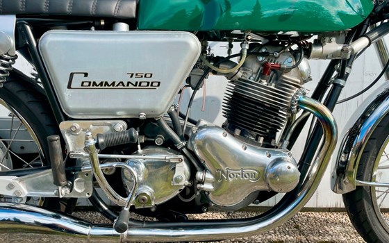 Gebrauchtmotorrad Norton Commando 750 - Bild 2